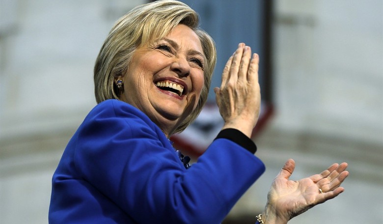 Polls: Trump Down 11 to Hillary Nationally, Trails Millennials by 36, Losing in Arizona