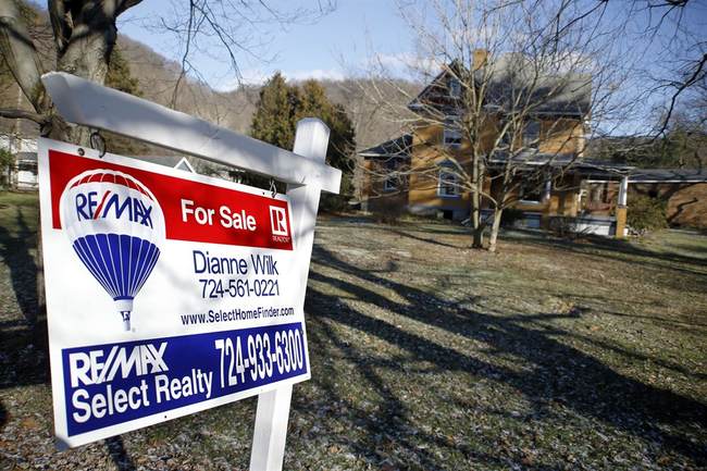 How Bidenomics Paralyzed the Housing Market With Worst Mortgage Mess in 20 Years