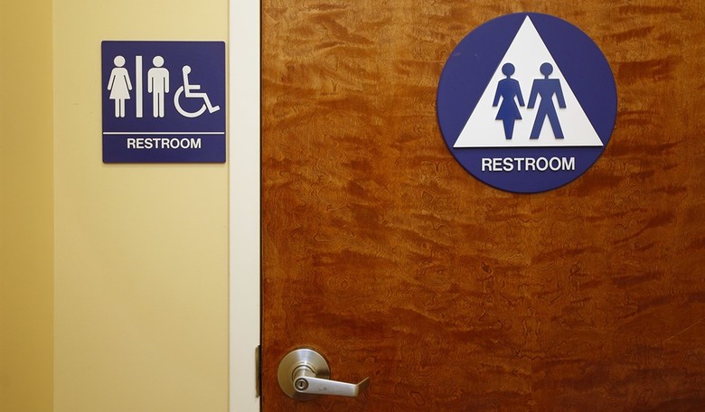 Obama’s American Vision -- 'A Shining Stall in the Restroom'