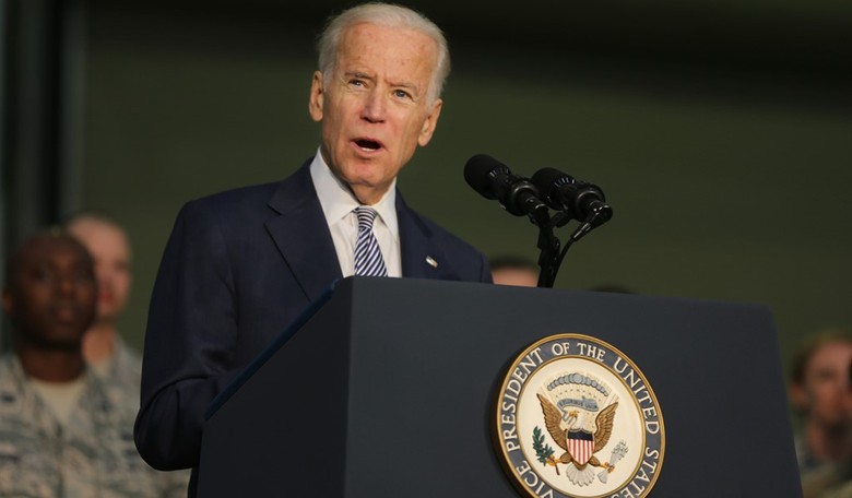 Biden's Please Clap Moment at West Point