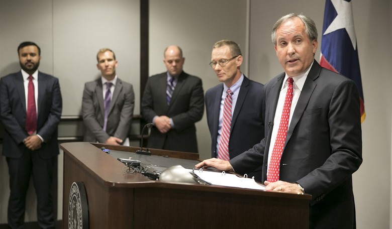 Texas AG Paxton Sues Telemedicine Doc After Abortion Meds Sent 20-Year-Old Woman to Hospital