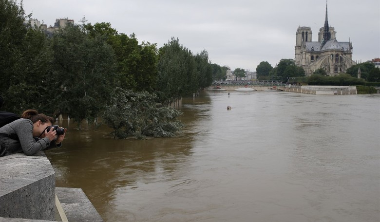 Notre Dame Traditionalists Are Appalled By This Potential New Design