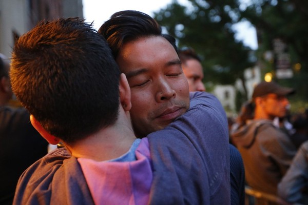 Teacher Surveys Sixth Graders About Visiting a Gay Bar