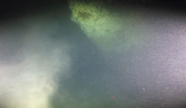 We Might Have Signs of Life in Search for Missing Submersible Near Titanic Wreck 