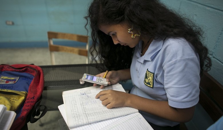 Schools Are Finally Getting It Right on Phone Policy. When Will Extracurriculars Follow?