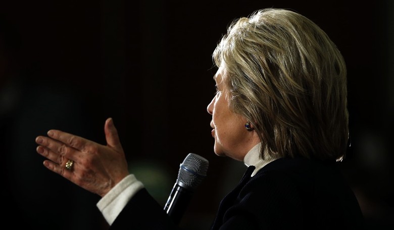 Former CIA Official: 'Zero Ambiguity' Over Hillary's Email Conduct, 'Absolutely' Endangered Lives