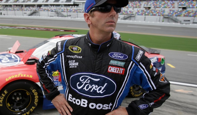 NASCAR Drivers, Fans, and North Carolinians Mourn the Tragic Deaths of Greg Biffle and His Family
