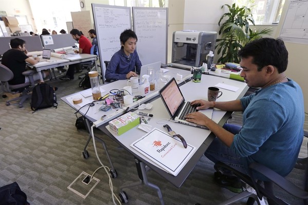 College Grads Hurt by H-1B Visas