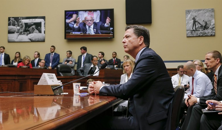 When It Comes To Hillary Clinton, American Justice Is Blind, Deaf And Dumb