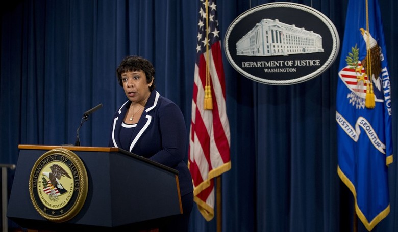 Loretta Lynch Used Alias To Communicate With DOJ Press Officers Over Clinton Tarmac Meeting 