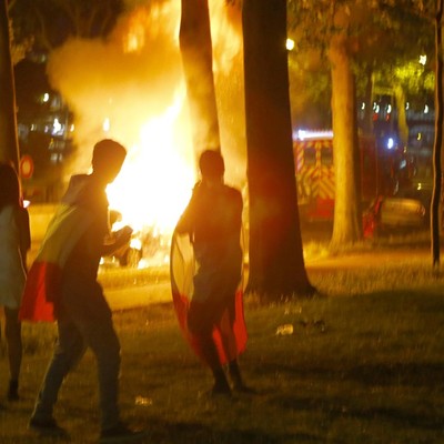 Savage Rioters Barricade Burning School in Paris, Trapping Students and Staff Inside