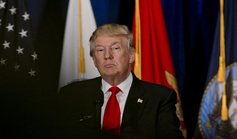 Trump Battles Globalist Republicans
