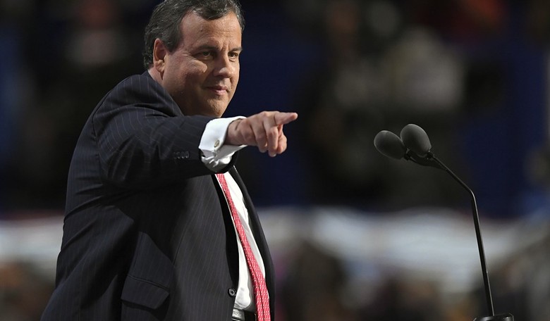 Former Top Chris Christie Aide Will Vote For Hillary Clinton