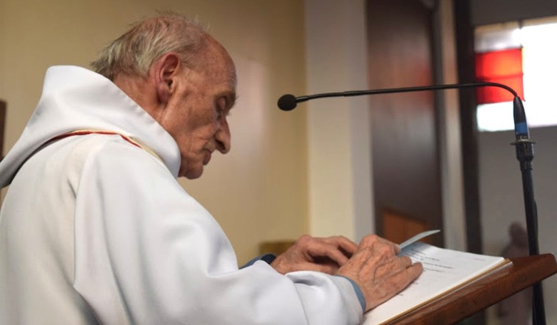 Witnesses To Priest Murdered By ISIS Detail His Last Moments
