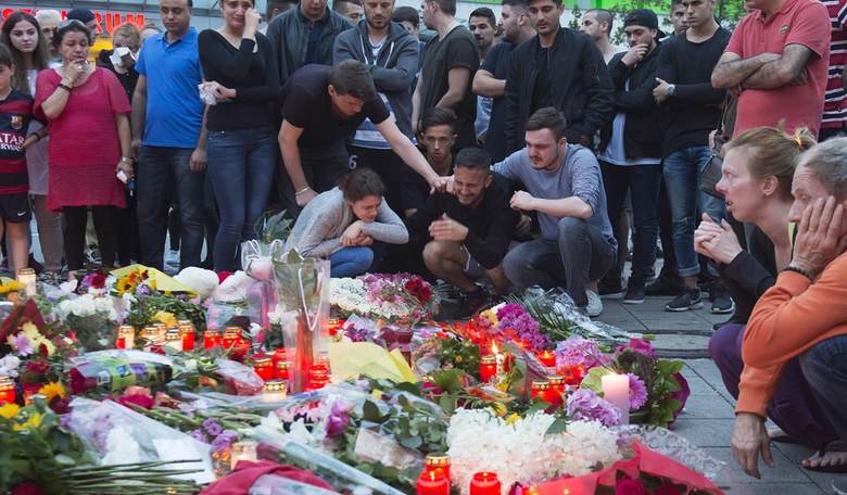 Protests in Germany as Merkel Stands by Open Borders Decision