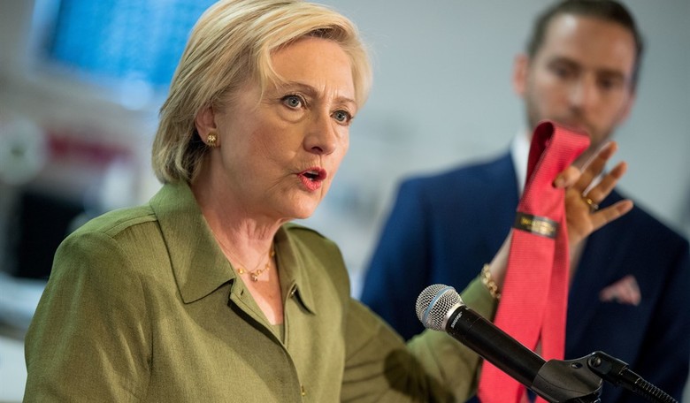 Howard Stern's Pitch to Hillary Clinton