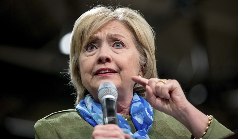 Presidential Candidate Who Hasn't Give a Press Conference in 245 Days Attends Journalism Forum 