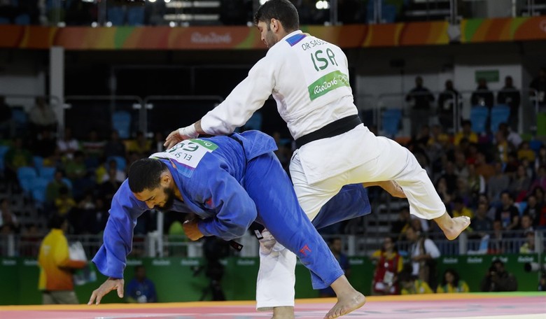 Egyptian Judoka Who Refused To Shake Israeli Competitor's Hand Sent Home By IOC