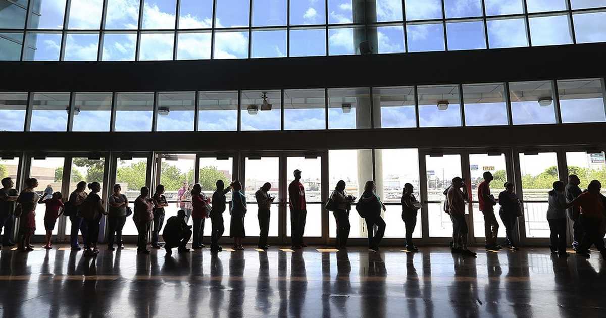 Airman Dies in Tragedy During Demonstration at UTSA-Navy Football Game