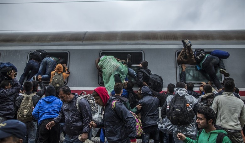 Sweden Is Now Paying Migrants to Leave
