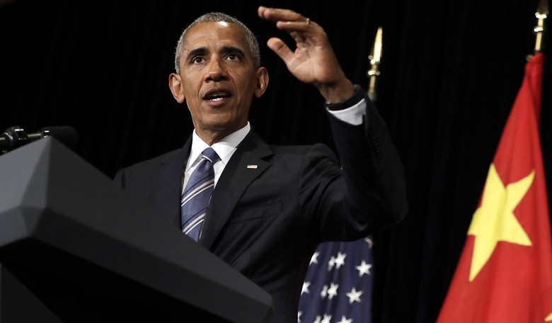 Of Course: Obama Defends Kaepernick's Refusal to Stand For The National Anthem 