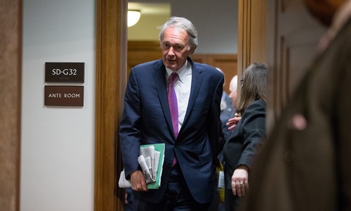 Leftie Massachusetts Senator Puts Out Call for Interns — but It's Clear Who Needs Not Apply