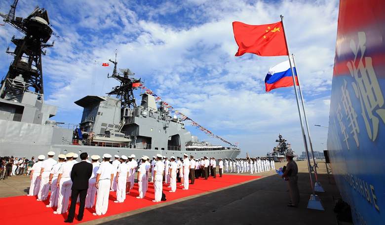 Chinese Epic Fail Playing Chicken at Sea