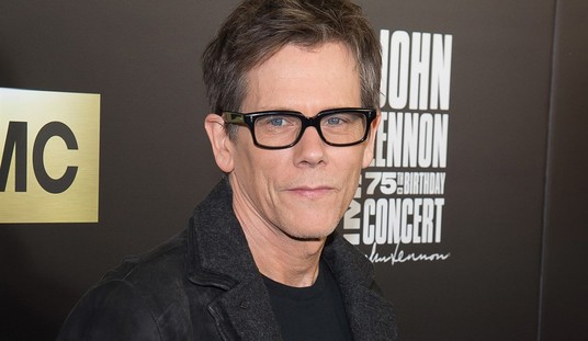 Watch: ‘Footloose’ Kathy Hochul Makes Kevin Bacon Look Like an Absolute Tool