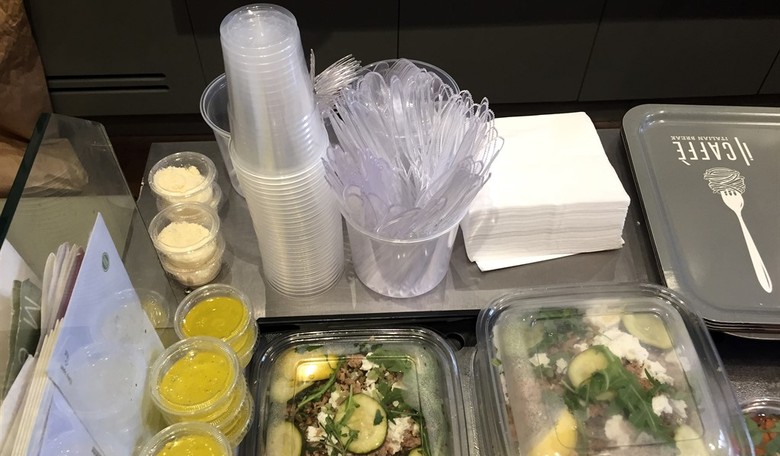 Environmental Extremism? France Becomes First in the World to Ban Plastic Cutlery