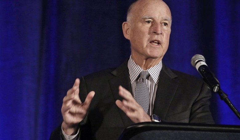 California Governor Signs Bill Giving Felons Right to Vote