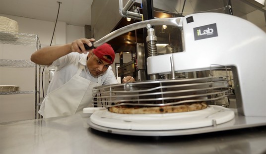 The Question That Led to Absolute Bedlam at This NJ Pizzeria. Yelp Had to Get Involved.