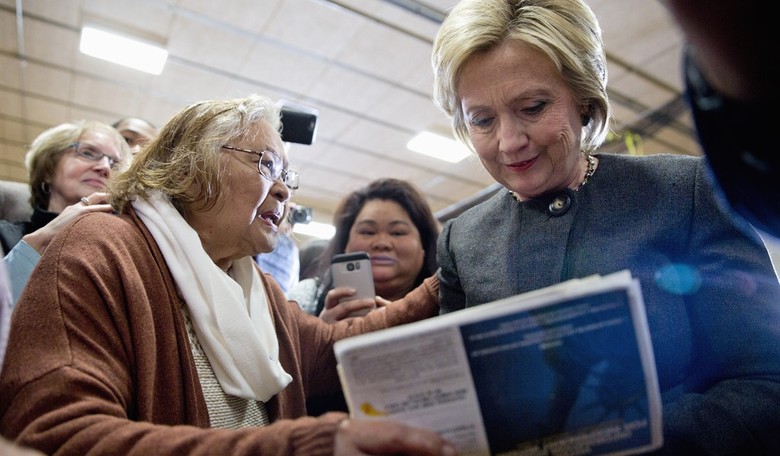 Is Hillary Going Down In Flames and Bernie Sanders the Next Democrat Nominee?
