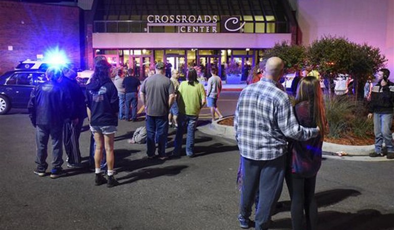Minnesota Man Goes On Stabbing Spree Inside Mall, ‘References To Allah” Made During Attack; UPDATE: ISIS Claims Responsibility