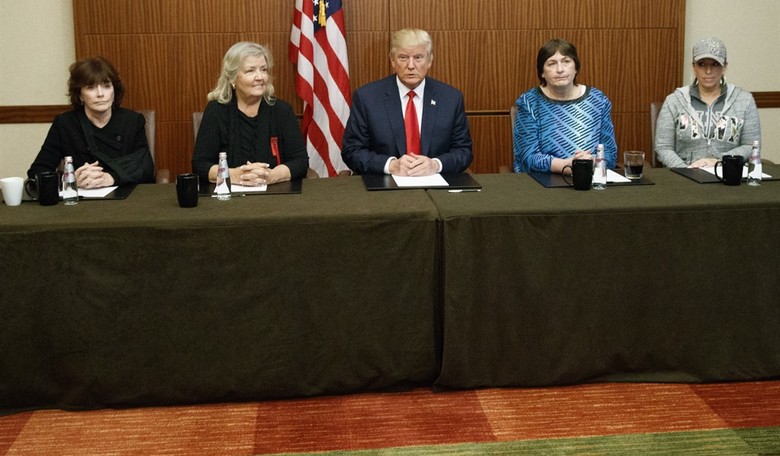 Trump Wanted To Place Clinton Accusers In Family Box At Debate, Security Threatened To Remove Them