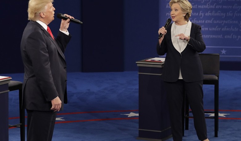 Presidential campaign: Evil Queen vs. Evil Clown
