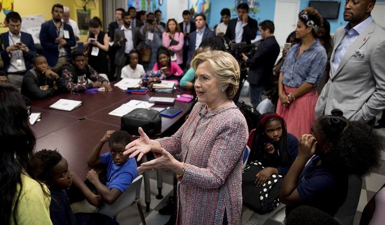 Wikileaks: Trump Campaign Points To Possible Coordination Between Clinton Campaign and DOJ Over Email Lawsuit 