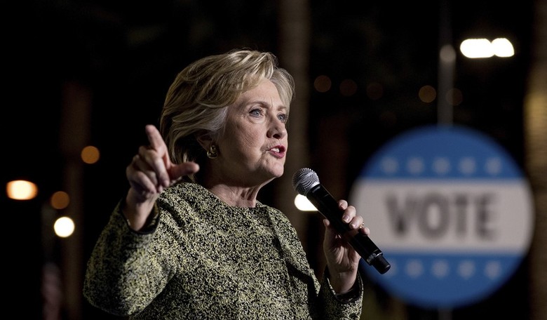 Will Hillary Explain Her Dream of 'Open Borders'?