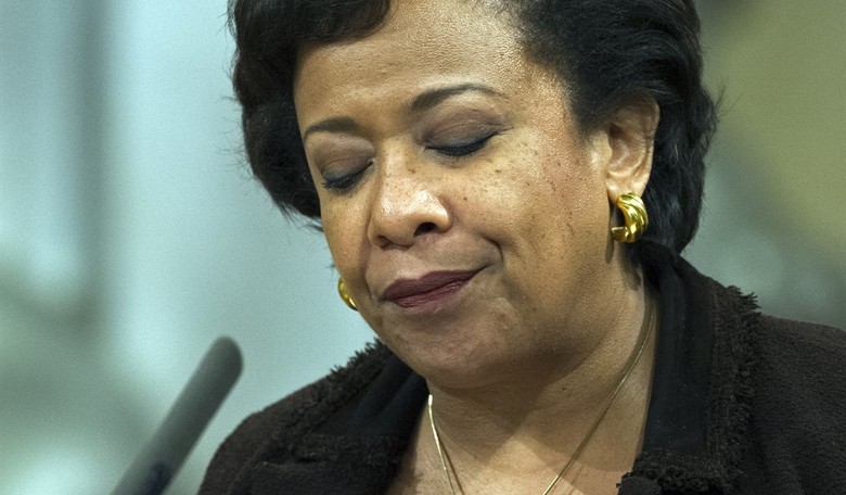 Lynch 'Regrets' Meeting Bill Clinton on the Tarmac