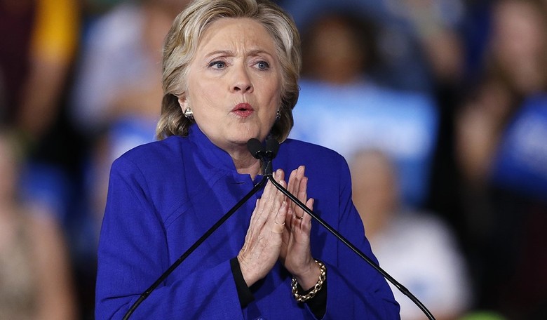 Hillary Suddenly Became Carly Fiorina's Biggest Champion