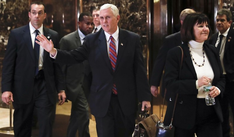 Pence Drops Lobbyists From Trump Transition Team