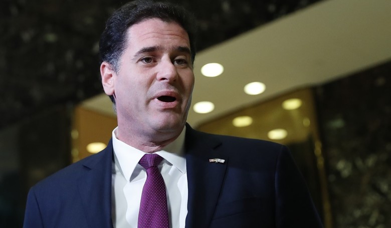 Israeli Ambassador to US Is 'Looking Forward' to Working With Steve Bannon 