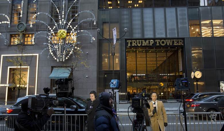 Man Arrested Outside Trump Tower With A Variety Of Weapons, Including A Garrote 