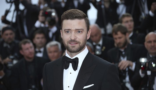 Justin Timberlake Apologizes to Britney, But Documentary Director Says It's Not Enough