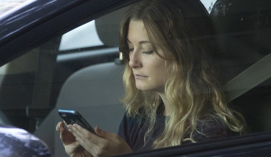 Beware Distracted Drivers This Summer