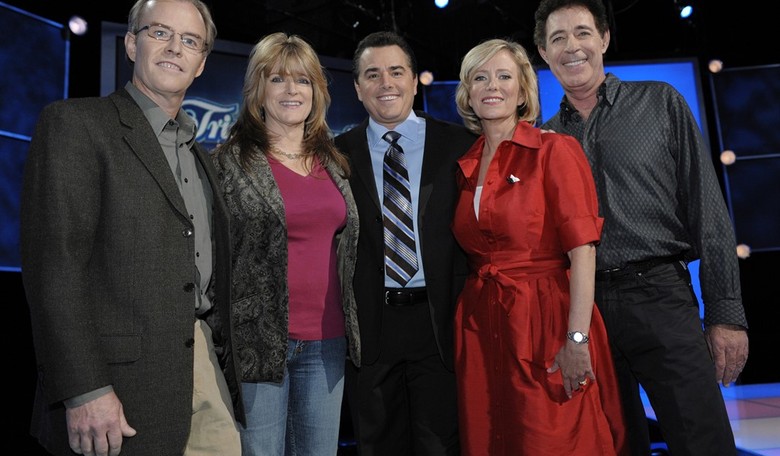 Sure, Jan: 'Brady Bunch' Star Barry Williams Downplays Talk of Cast Members 'Hooking Up'