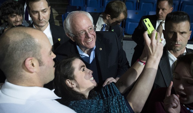 Hillary Clinton Loses Women in New Hampshire 