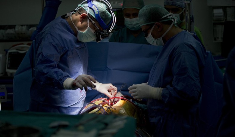 Doctors and Hospitals Refusing to Treat Law Enforcement Officers