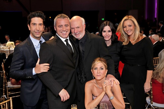 James Burrows, Who Helped Direct Decades of Iconic TV Sitcoms, Has Died at 85