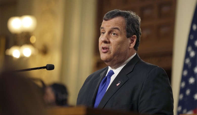 NJ Gov. Christie Endorses Donald Trump