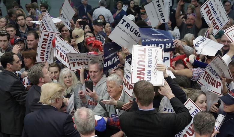 Three Reasons Conservatives Should Fear The Trump Phenomenon
